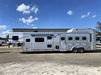 2026 4 horse Lakota Trailers Infinity 4 Horse 15' Living Quarters