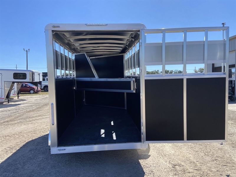 2026 Shadow 3 horse bumper pull trailer