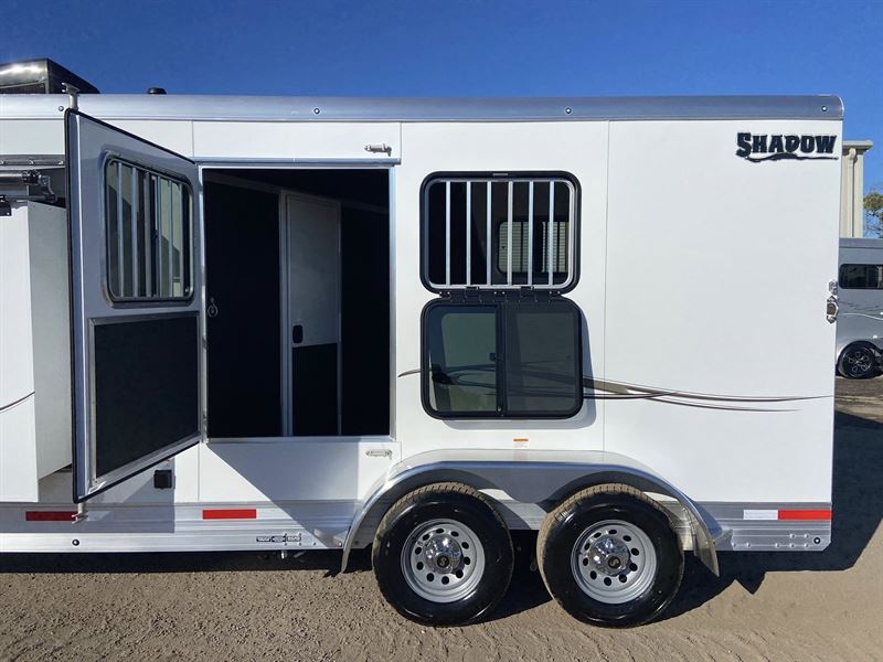 2026 Shadow 2 horse 9' living quarters