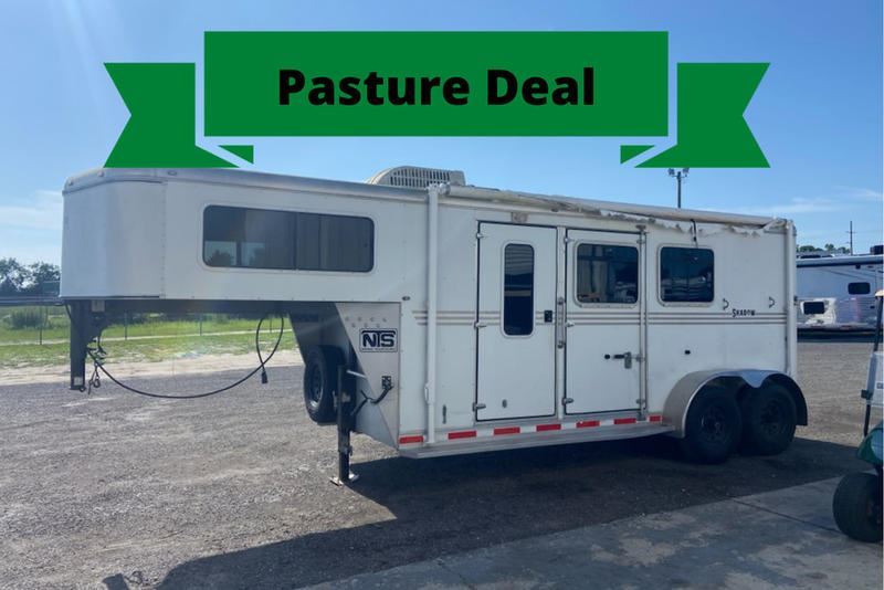 2005 Shadow 2 horse overnighter