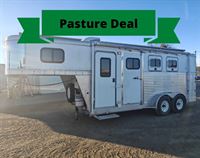 2006 3 horse Exiss 3 Horse 5' Living Quarters