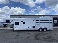 2026 Stock horse SMC Patriot 12' Livestock 9' Living Quarters