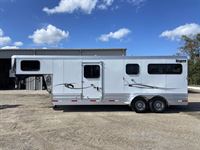 2026  horse Shadow 2+1 Horse Straight Load Gooseneck Trailer