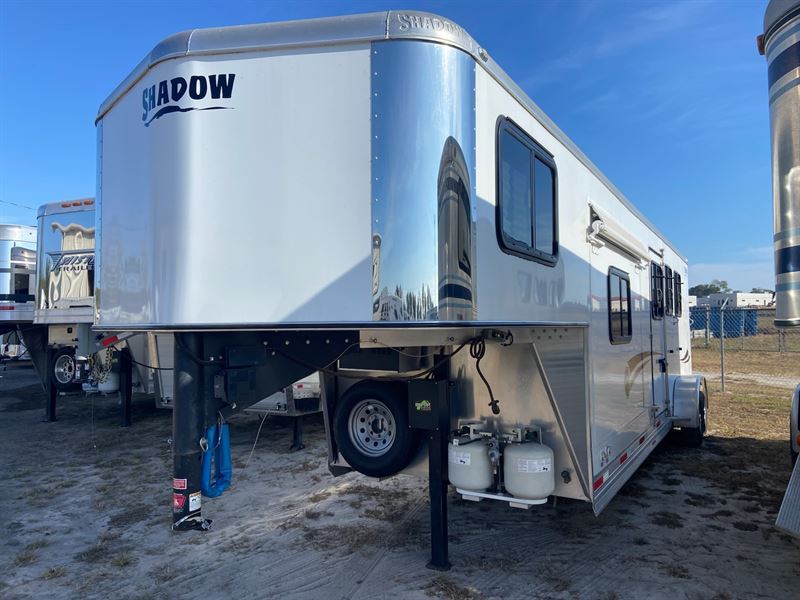 2022 Shadow 3 Horse 9' Living Quarters
