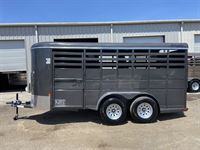 2025  horse Delta 3 Horse Bumper Pull Trailer