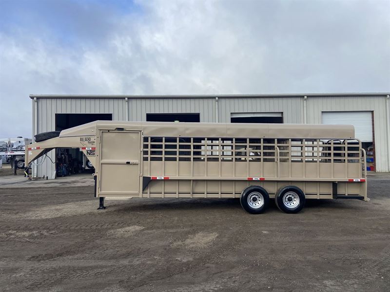 2026 Big Bend 24' Livestock Gooseneck Trailer