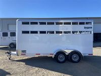 2026 3 horse Shadow 3 Horse Bumper Pull Trailer