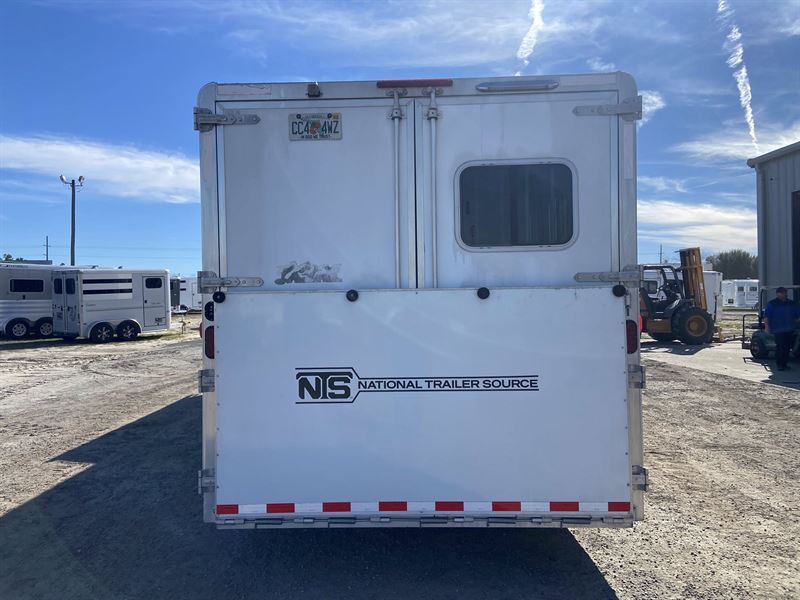 2017 Exiss 4 horse 16' living quarters