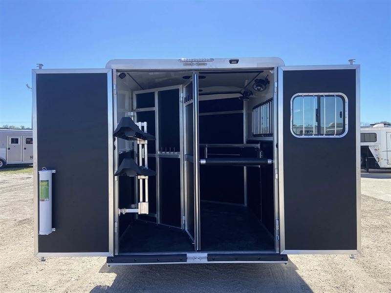 2026 Shadow 2 horse 9' living quarters
