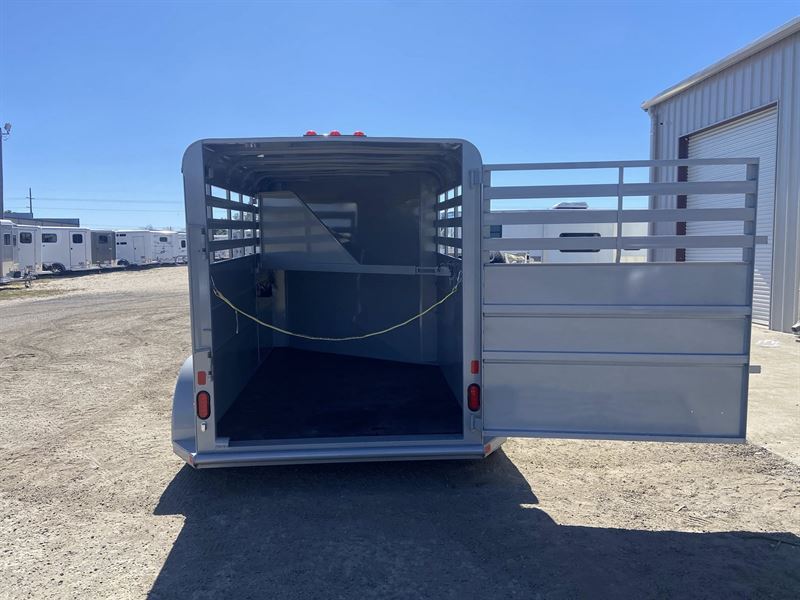 2026 Delta 2 horse bumper pull trailer