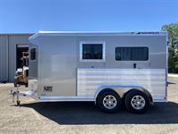 2025 2 horse Featherlite 2 Horse Straight Load Bumper Pull Trailer