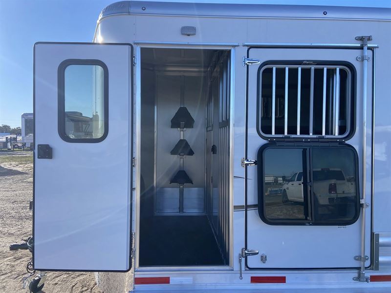 Trailer Image