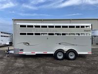 2026  horse Shadow 4 Horse Bumper Pull Trailer