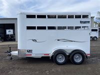 2026 2 horse Shadow 2 Horse Bumper Pull Trailer