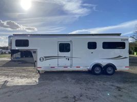 2026  horse Shadow 2+1 Horse Straight Load Gooseneck Trailer