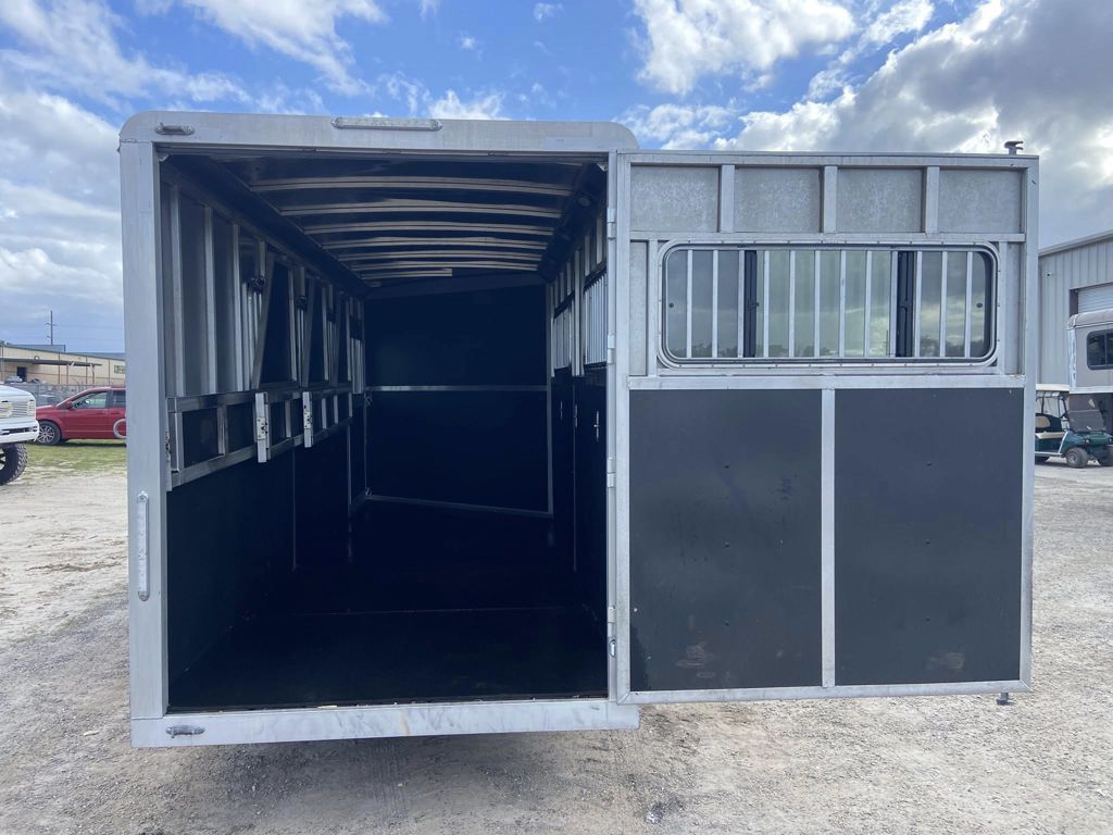 2023 Shadow 4 horse gooseneck trailer