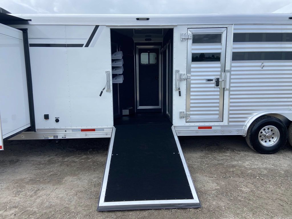 Trailer Image