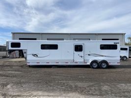 2026 4 horse Shadow 4 Horse Head-to-Head Gooseneck Trailer