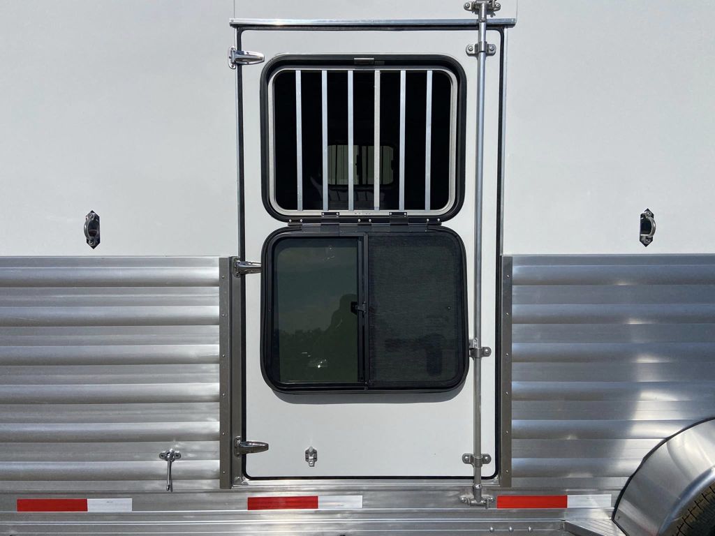 2026 Shadow 4 horse head-to-head gooseneck trailer