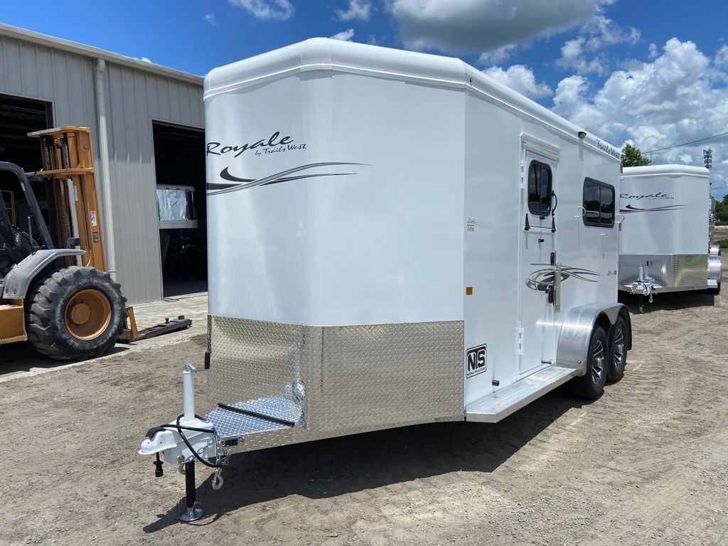 2026 Trails West 2 horse straight load bumper pull trailer