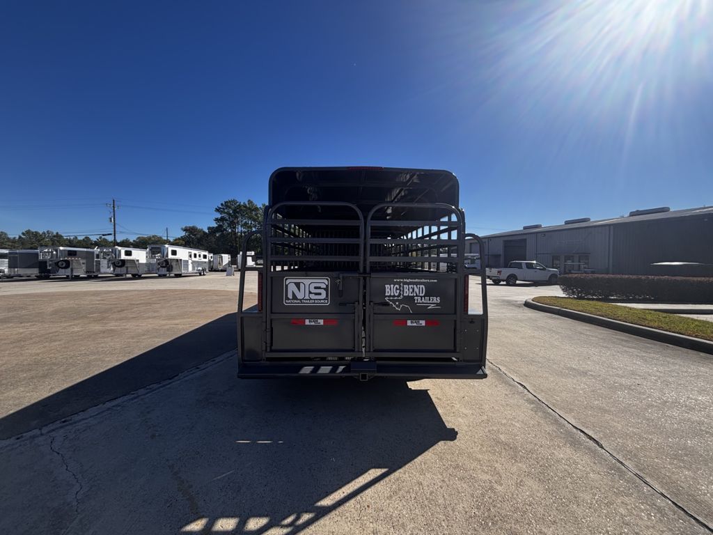 2026 Big Bend 22' livestock gooseneck trailer