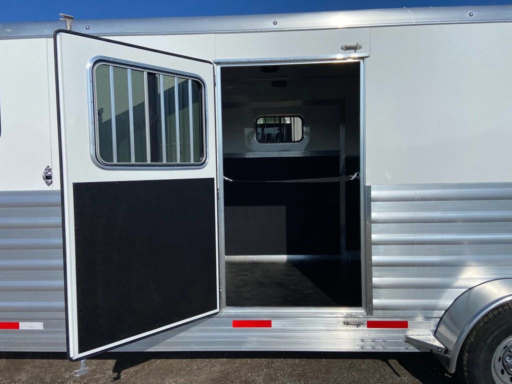 2027 Shadow 4 horse head-to-head gooseneck trailer