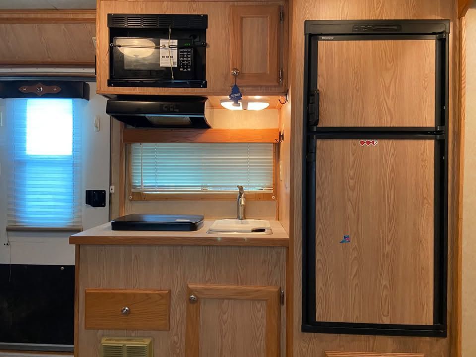 Trailer Photo 17