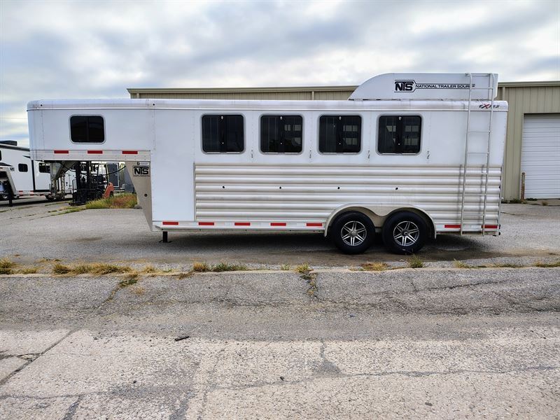 2024 Exiss 4 Horse Gooseneck Trailer