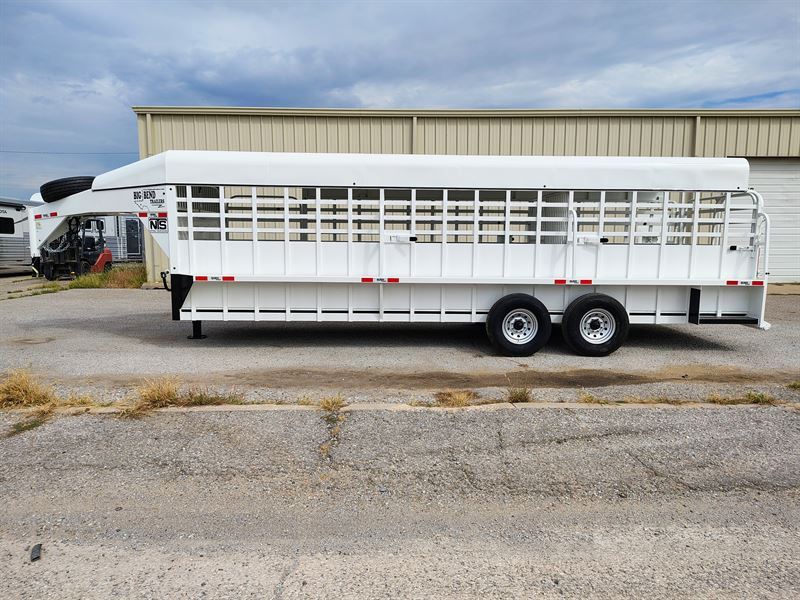2026 Big Bend 24' Livestock Gooseneck Trailer