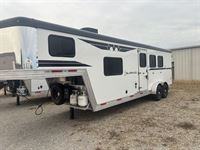 2026 3 horse Bison Silverado 3 Horse 8' Living Quarters