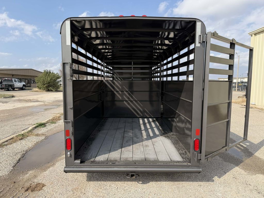 2026 Delta 20' livestock gooseneck trailer