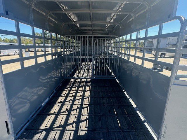 2026 Big Bend 24' livestock gooseneck trailer