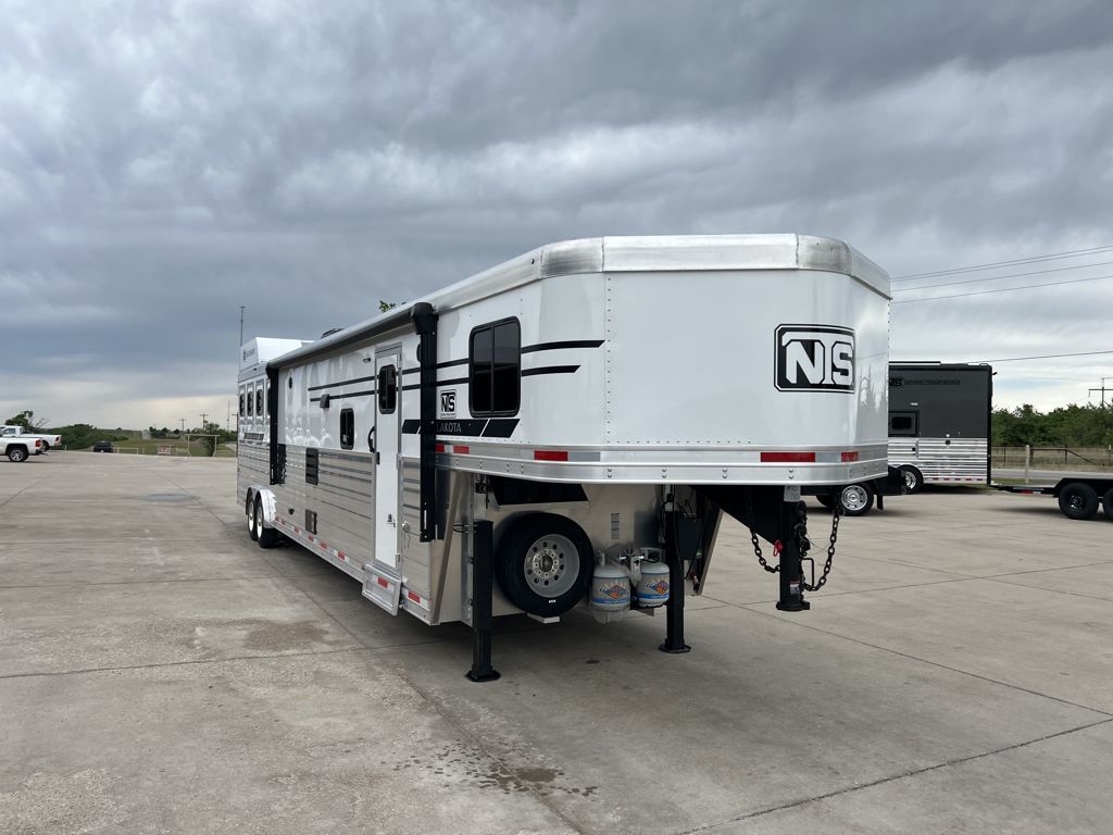 Trailer Photo 16