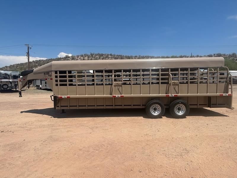 2025 Big Bend 24' Livestock Gooseneck Trailer