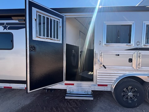 Trailer Image