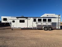 2026 4 horse SMC Patriot 4 Horse Side Load 13' Living Quarters