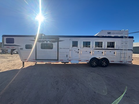 2026 Bison silverado 4 horse 13' living quarters
