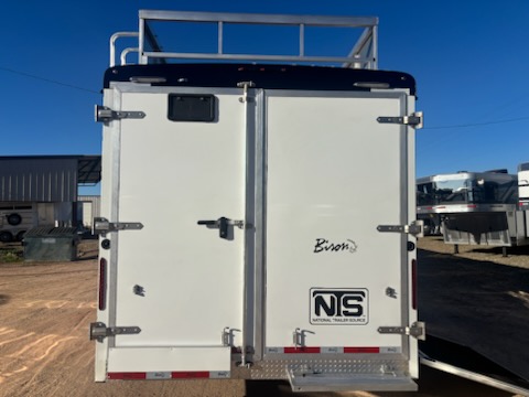 2026 Bison ranger 3 horse side load 15' living quarters