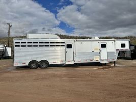 2017 Stock horse Sooner 16' Livestock 11' Living Quarters