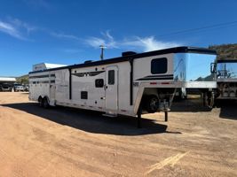 2026 Stock horse Bison Trail Hand 16' Livestock 15' Living Quarters