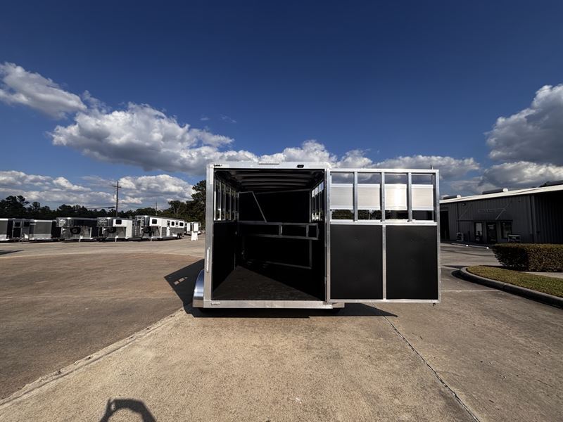 2026 Shadow 2 horse bumper pull trailer