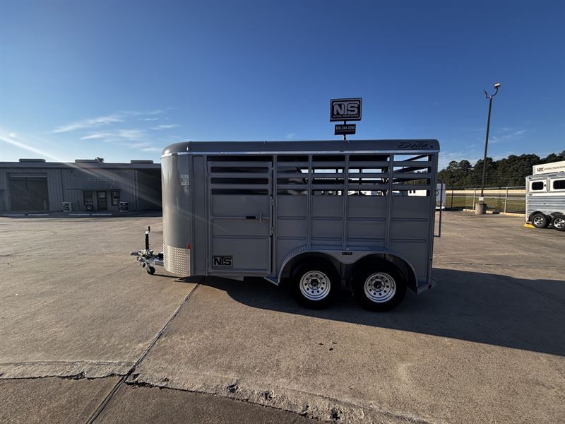 2026 Delta 2 horse bumper pull trailer