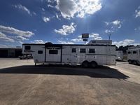 2026 3 horse Bison Silverado 3 Horse Side Load 13' Living Quarters