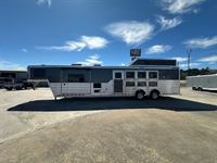 2025 4 horse Cimarron 4 Horse Side Load with 14'6" Outlaw Conversions