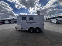 2026 2 horse Trails West 2 Horse Bumper Pull Trailer