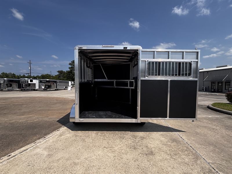 2026 Shadow 2 horse bumper pull trailer