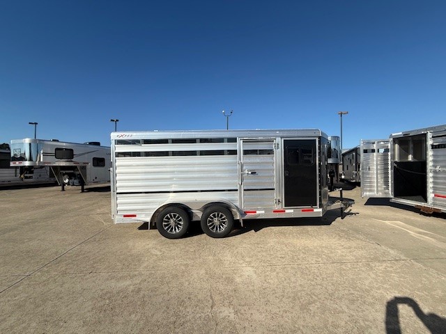 2026 Exiss 6 pen livestock bumper pull trailer
