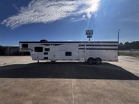 2026 Stock horse Bison Trail Hand 15' Livestock 9' Living Quarters