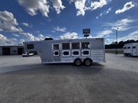 2025 4 horse Cimarron 4 Horse Gooseneck Trailer