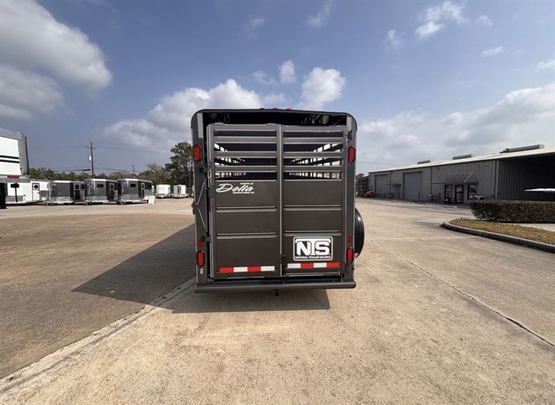 2026 Delta 24' livestock gooseneck trailer